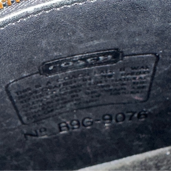 Vintage Coach Black Leather Crossbody Bag - Picture 5 of 5